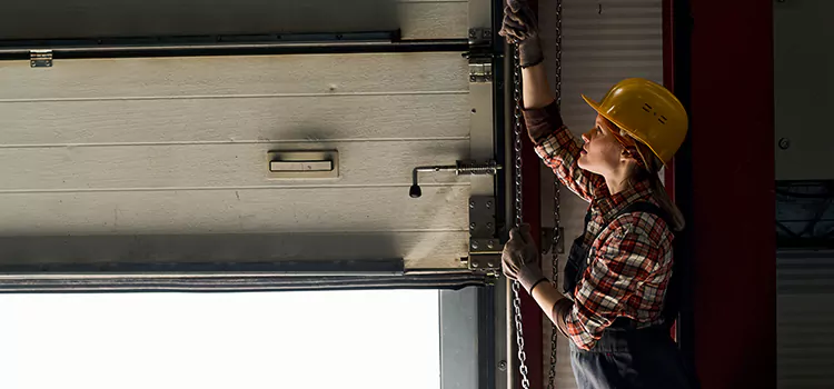 Addressing Common Garage Door Stoppage Issues in Wasco, CA